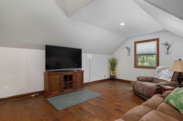 912 W Sole Drive, Nixa, MO 65714