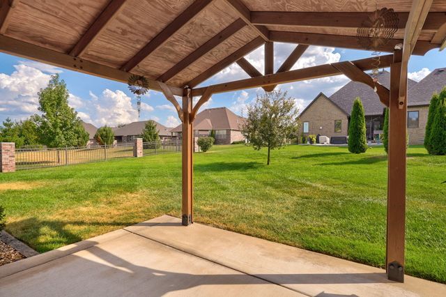 912 W Sole Drive, Nixa, MO 65714