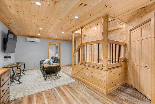 214 Dickerson Drive, Ellijay, GA 30536