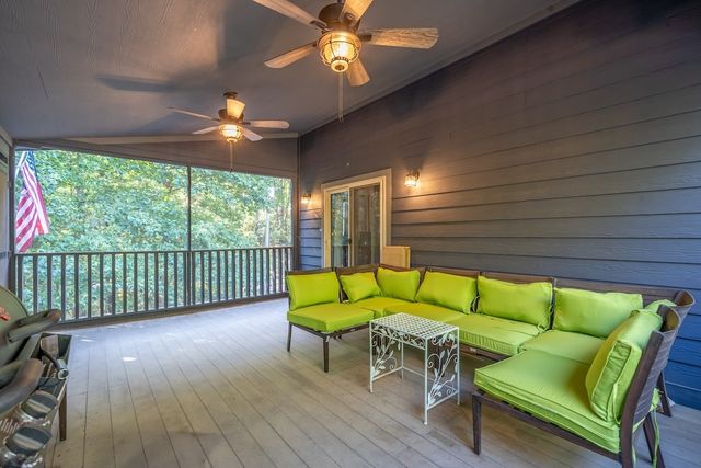 214 Dickerson Drive, Ellijay, GA 30536