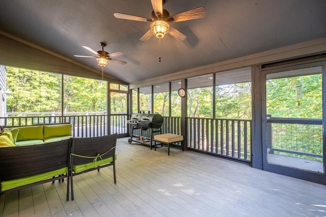 214 Dickerson Drive, Ellijay, GA 30536