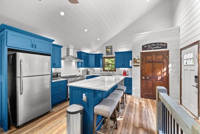 214 Dickerson Drive, Ellijay, GA 30536