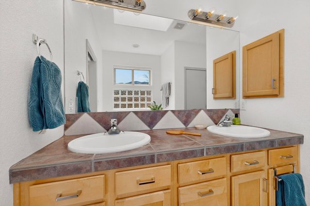 6312 Calla Lily Circle NE, Albuquerque, NM 87111