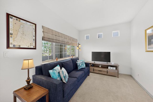 6312 Calla Lily Circle NE, Albuquerque, NM 87111