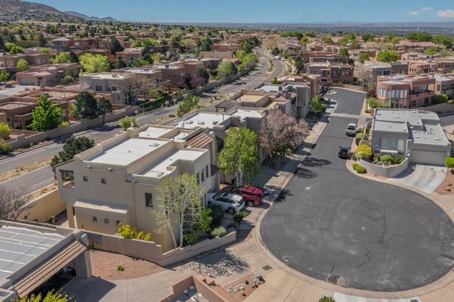 6312 Calla Lily Circle NE, Albuquerque, NM 87111