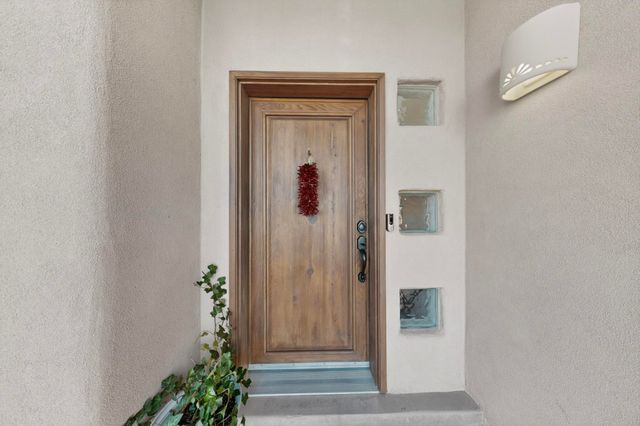 6312 Calla Lily Circle NE, Albuquerque, NM 87111