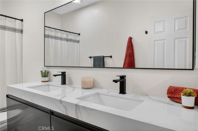 31081 Cedar Oak Road, Menifee, CA 92584