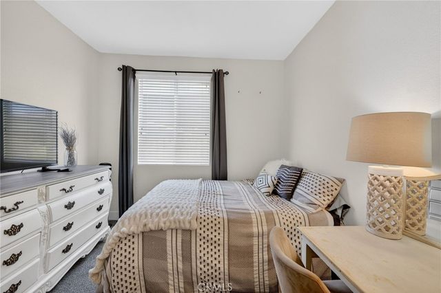31081 Cedar Oak Road, Menifee, CA 92584