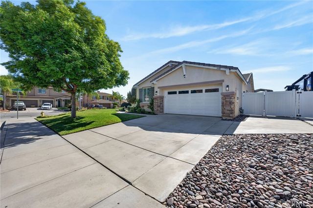 31081 Cedar Oak Road, Menifee, CA 92584