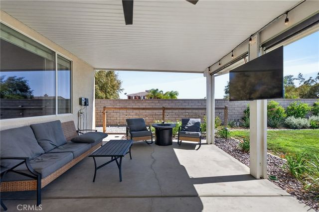 31081 Cedar Oak Road, Menifee, CA 92584