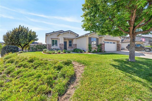 31081 Cedar Oak Road, Menifee, CA 92584