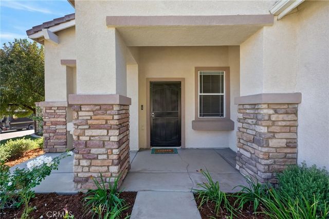 31081 Cedar Oak Road, Menifee, CA 92584