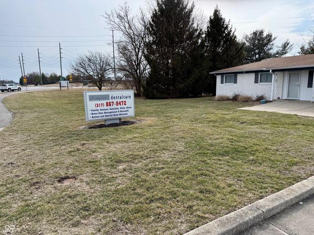 15626 Spring Mill Road, Westfield, IN 46074