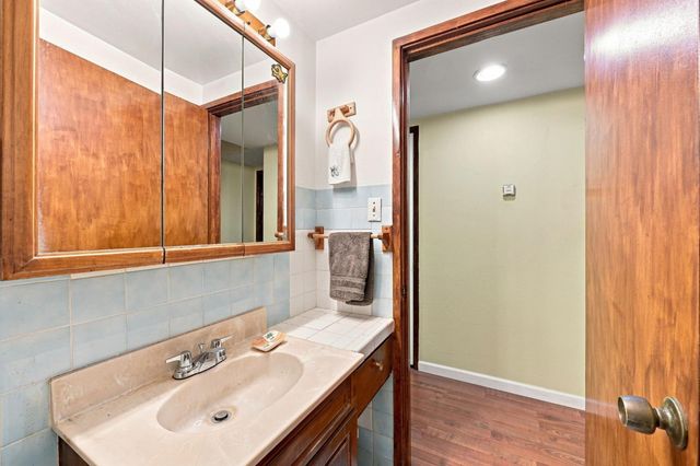 27864 Mandarin Ave, Hayward, CA 94544