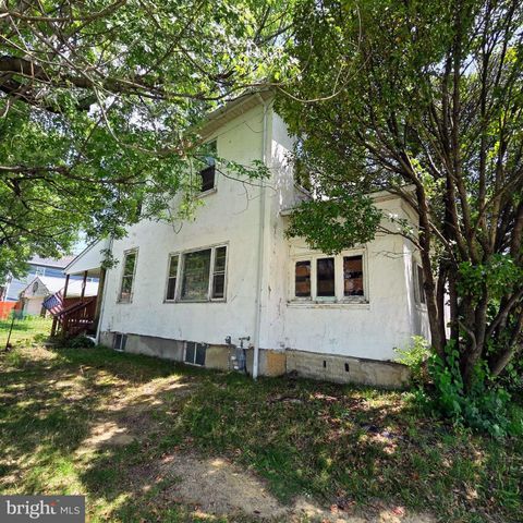 1701 DUNDALK AVE, Baltimore, MD 21222