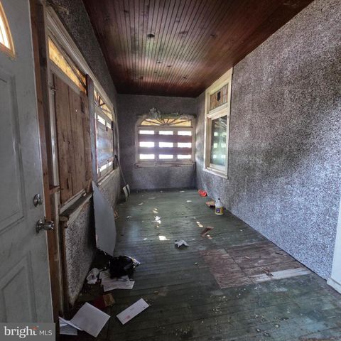 1701 DUNDALK AVE, Baltimore, MD 21222