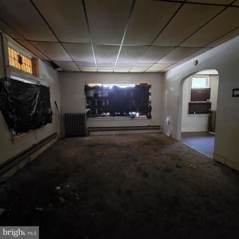 1701 DUNDALK AVE, Baltimore, MD 21222