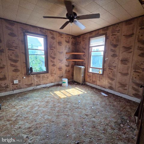 1701 DUNDALK AVE, Baltimore, MD 21222