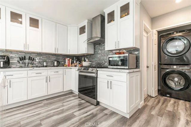 11024 Peoria Street, Sun Valley, CA 91352