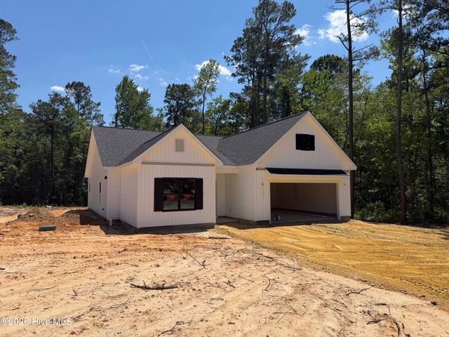 41 Peach Court, Burgaw, NC 28425