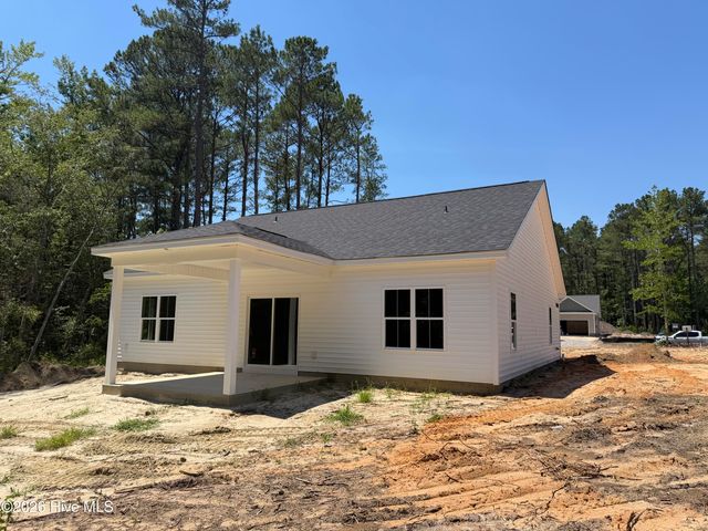 41 Peach Court, Burgaw, NC 28425