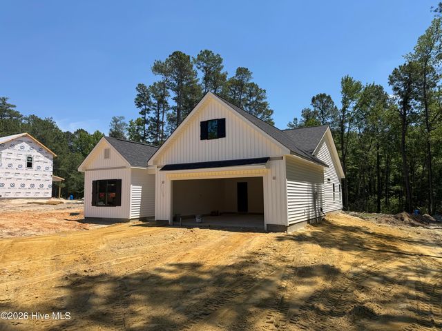 41 Peach Court, Burgaw, NC 28425