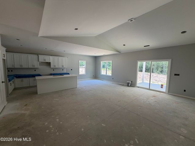 41 Peach Court, Burgaw, NC 28425