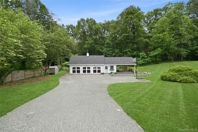 14 Terra Mar Drive, Huntington Bay, NY 11743