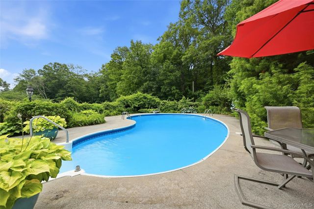 14 Terra Mar Drive, Huntington Bay, NY 11743