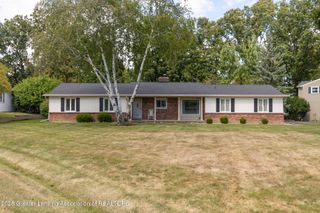 1719 Woodside Drive, East Lansing, MI 48823
