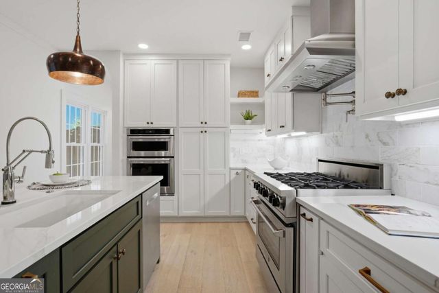 2700 Woodland Brook Lane SE, Atlanta, GA 30339