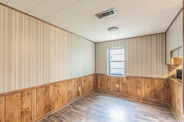 702 Fouts Drive, Irving, TX 75061