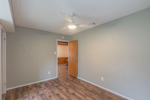 702 Fouts Drive, Irving, TX 75061