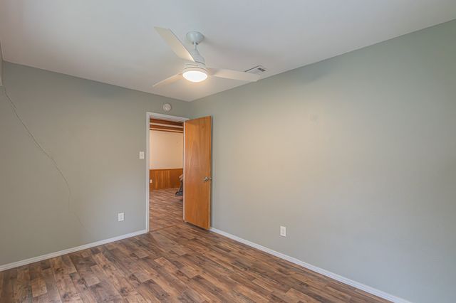 702 Fouts Drive, Irving, TX 75061