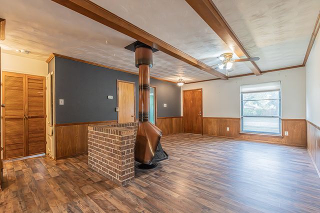 702 Fouts Drive, Irving, TX 75061