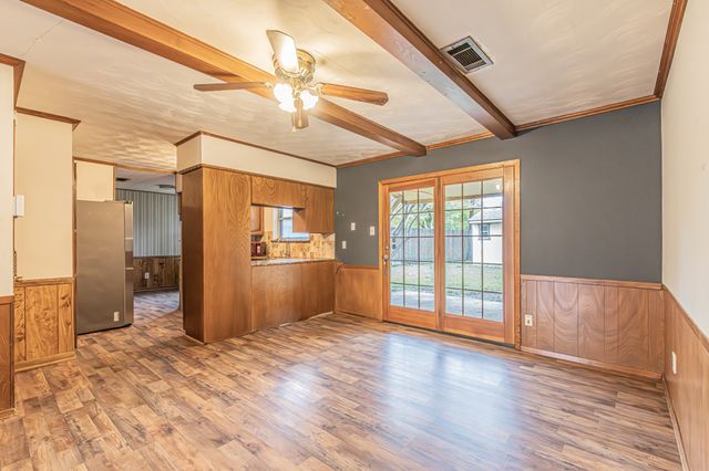 702 Fouts Drive, Irving, TX 75061