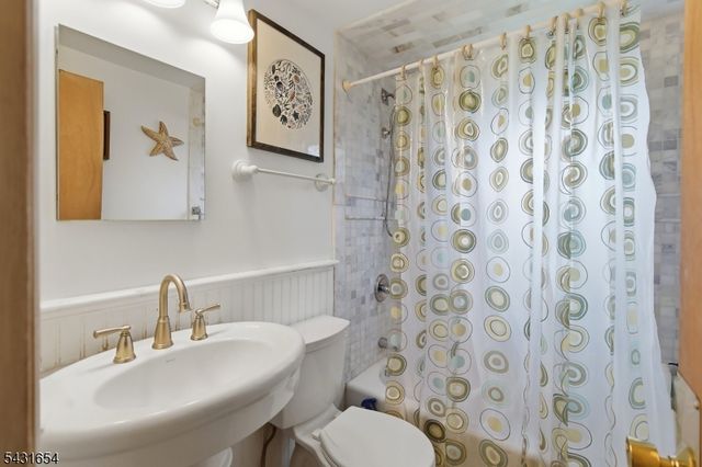 11 Gregory Ter, Morristown Town, NJ 07960