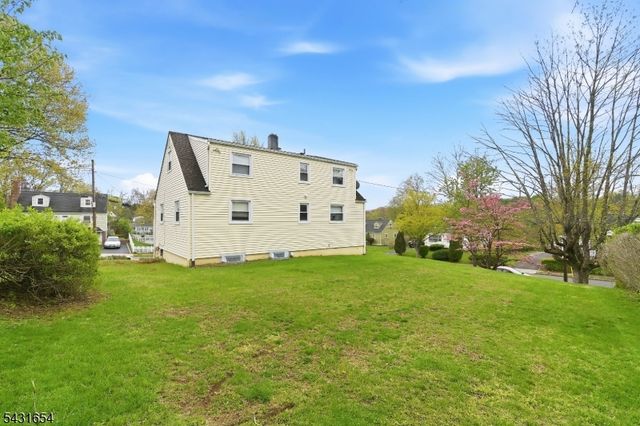 11 Gregory Ter, Morristown Town, NJ 07960