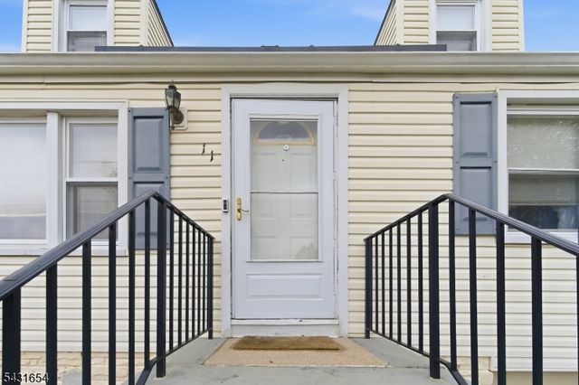 11 Gregory Ter, Morristown Town, NJ 07960