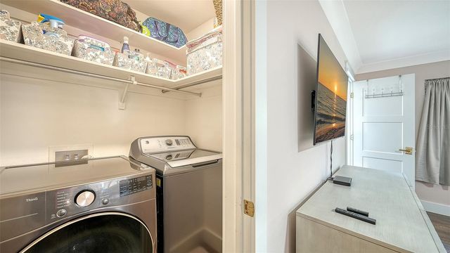 1050 BOGEY LANE, Longboat Key, FL 34228