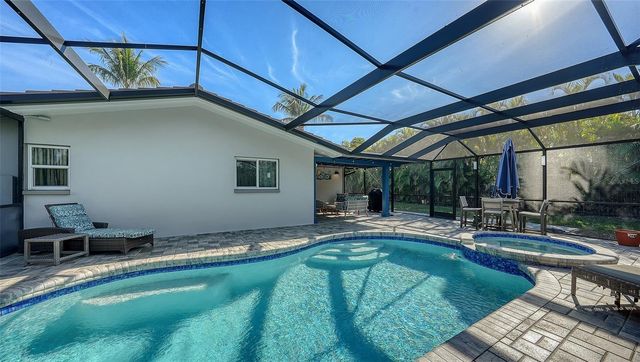 1050 BOGEY LANE, Longboat Key, FL 34228