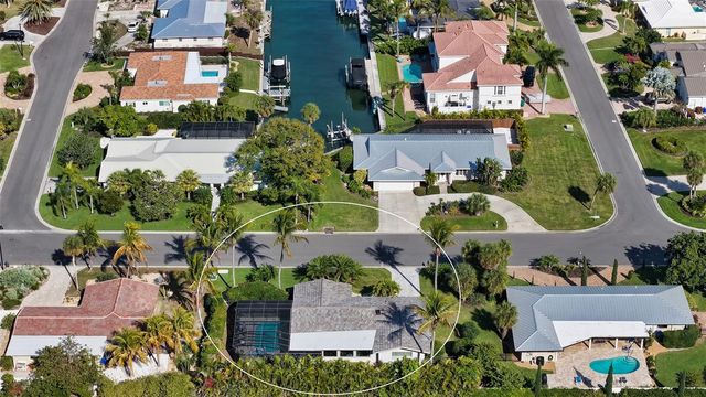 1050 BOGEY LANE, Longboat Key, FL 34228