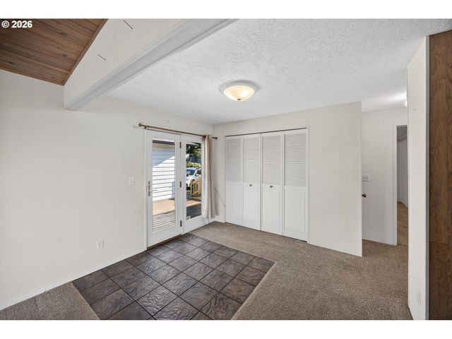 87784 TERRACE VIEW Dr, Florence, OR 97439