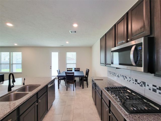 3802 Belmore Lane, Pearland, TX 77584