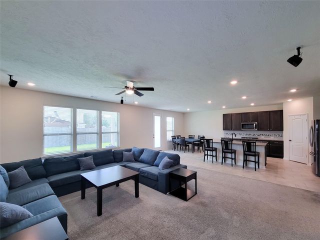 3802 Belmore Lane, Pearland, TX 77584