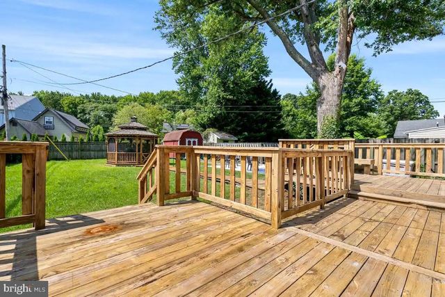 301 BEVERLEY PL, Edgewater, MD 21037