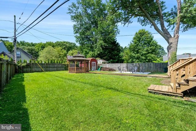 301 BEVERLEY PL, Edgewater, MD 21037