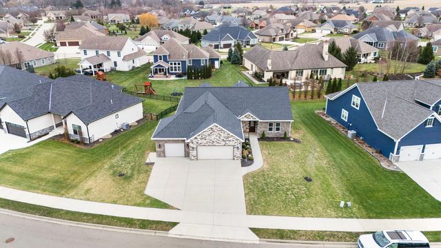 1050 Rosenthal Drive 1050 Rosenthal Drive, Troy, OH 45373