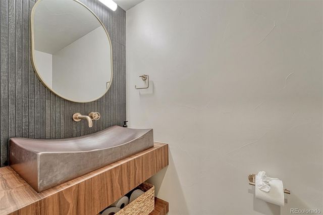 7480 S Harrison Way, Littleton, CO 80122