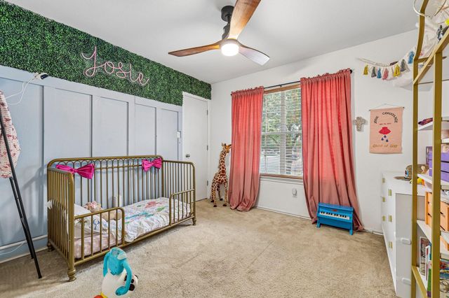 301 Bird Dog BND, Bastrop, TX 78602